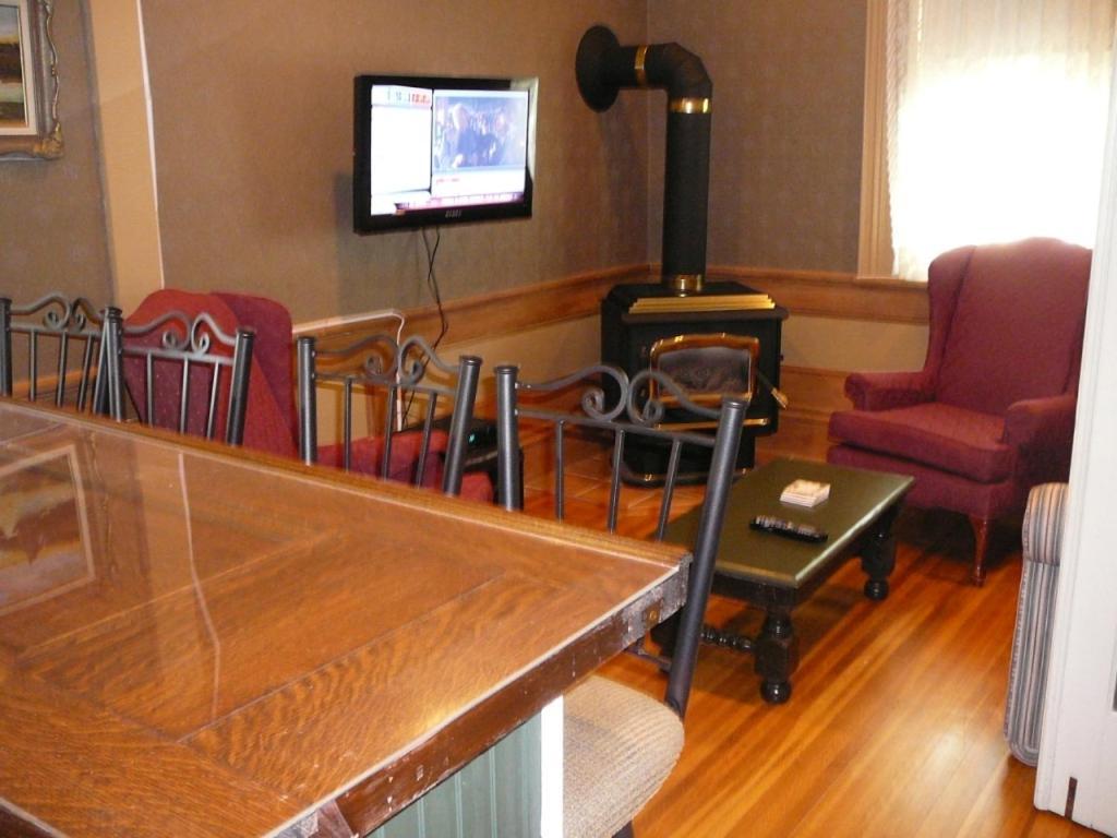 Bed & Breakfast Gables Bed & Breakfast